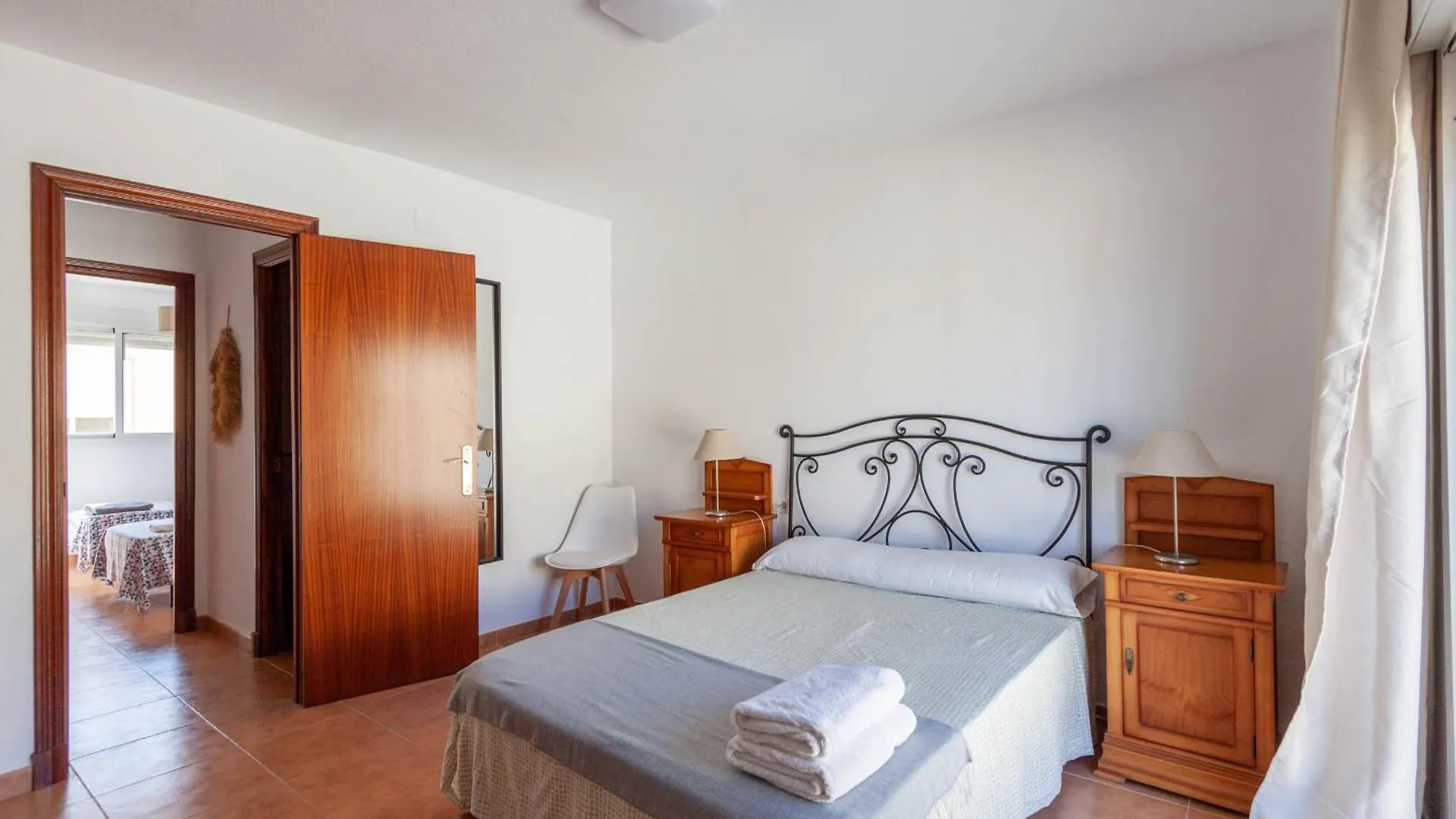 Livingtarifa Happy Apartment