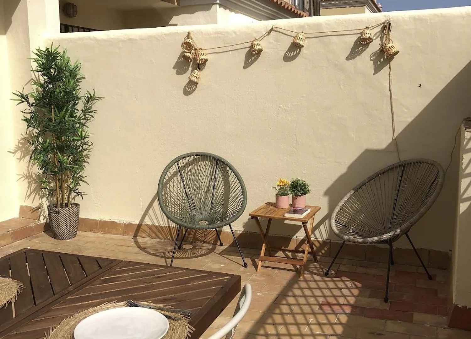 Livingtarifa Happy Apartment